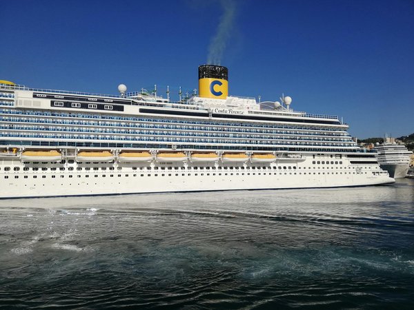 Quels sont les conseils pour une randonnée dans les montagnes de Rwenzori, Ouganda ?